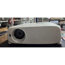 파라소니 PT - VZ575N 중고빔프로젝터