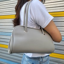 챠밍 숄더백 Charming Shoulder Bag