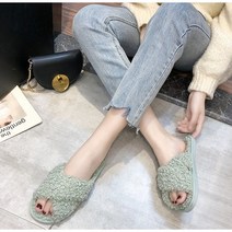 클레이스 따뜻한 논슬립 부클 슬리퍼