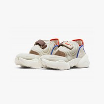 나이키 우먼스 아쿠아 리프트 프리미엄 여성러닝화 귀여운 우먼 러닝화