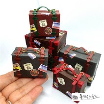 돌하우스월드 미니어처 빈티지 트렁크 가방, 중, 초록 줄