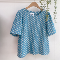 라임브릿지 데님 꽃 자수 반팔 블라우스