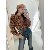 호피 니트 퍼프티