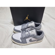 나이키 조던 1 로우 빈티지 그레이 사은품 지급