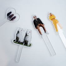 아크릴 포토프롭 주문 소량 제작 굿즈 여행토퍼 포토픽 기념일 생일 생신 가족사진 반려동물 선물, 4-6인(추가비용), 자유형 (누끼형), 대형 20cm(추가비용)