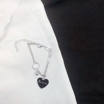 CIUUC 힙합 목걸이 여성 조수 시원한 뜨거운 소녀 검은 사랑 편지 스웨터 체인 목걸이 여성 티타늄 스틸 여름은 퇴색하지 않습니다