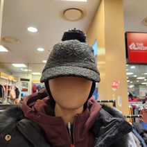 레드페이스 겨울철 필수 아이템 ~~부드럽고 포근한 느낌 귀달이 잇어 보온성 좋은 여성 직조 우먼 캡, 차콜