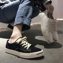 취향저격 데이트룩 클래식 캔버스 운동화 오래걷기 슈즈코디 슬림쉐입