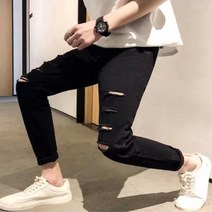 남성 블랙 스키니진 찢어진 청바지 캐쥬얼룩코디