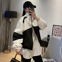 [오너클랜] 여성 운동 크롭 얇은 소재 배색 바람막이 점퍼