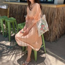 오슈 20대 대학생 해변가 바닷가 패션 밴딩 퍼프 원피스