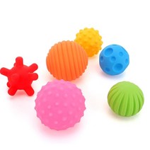 한살 돌아기 소근육발달 말랑한 촉감공6종 장난감공 말랑이 미니공 15개월