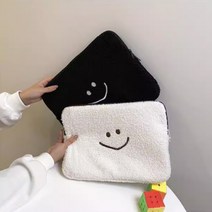 제이데이즈 스마일 아이패드 파우치 13인치, 다크 블랙