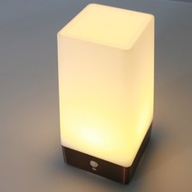 데이오프 모션센서 LED 사각 무드등, 화이트