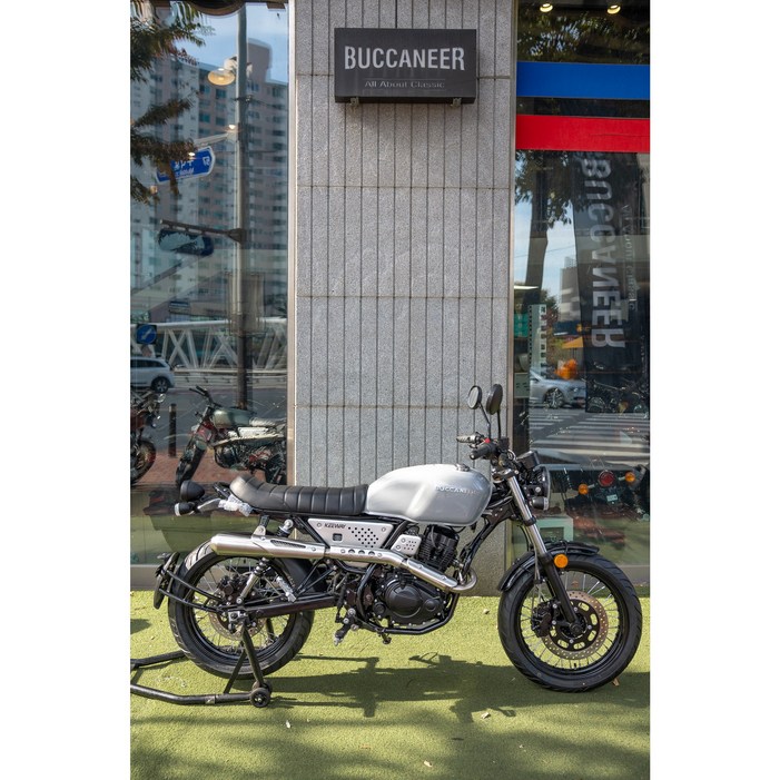 부캐너12 베넬리125 베네트125 레트로125 아퀼라125 울프125 벤리119 클래식바이크 입문바이크 서울 모즈클럽 동대문점