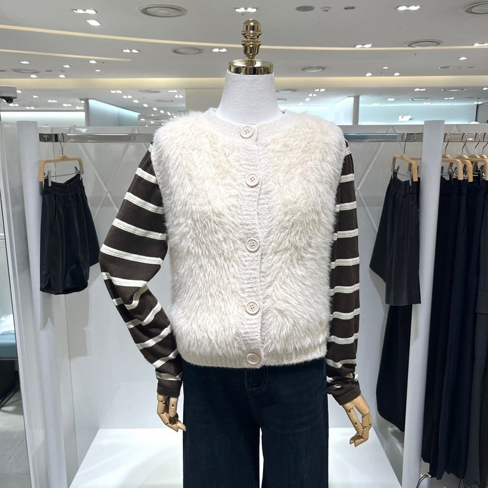 [AK플라자] [밸리걸] 헤어리 라운드 니트 베스트 816670