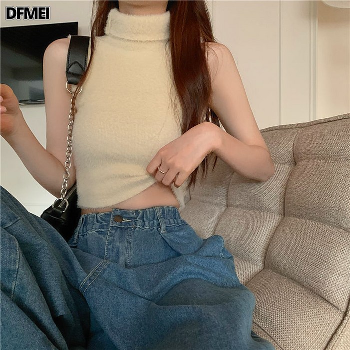 DFMEI 터틀넥 니트 나시 여 민소매 탑 밍크털