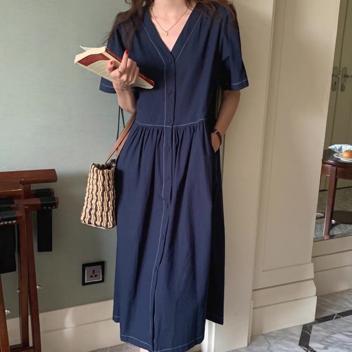 와이엔이 루즈핏 핀턱 브이넥 퍼프 소매 원피스 러블리 롱 원피스