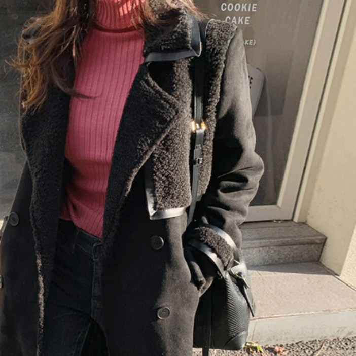 떳다그녀 제닐드 뽀글이 롱 무스탕 코트