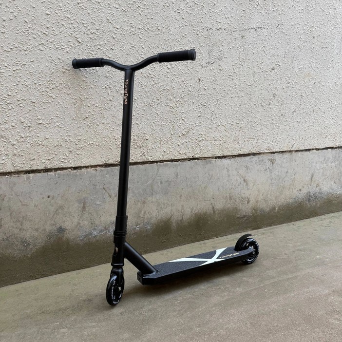 묘기용 킥보드 경량 전문가 묘기 스쿠터 성인 스턴트  접이식 회전 스포츠