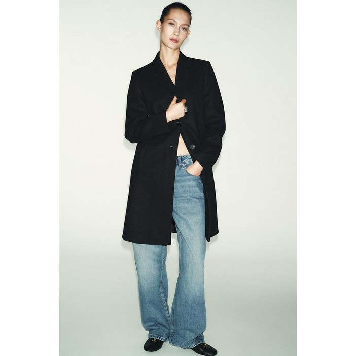 ZARA 소프트 숄더 패드 코트  블랙