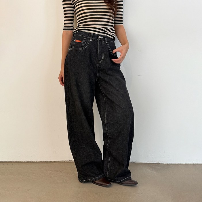 에미올 데일리 빅포켓 워싱 통 세미 와이드 레그 데님팬츠 EPJN007