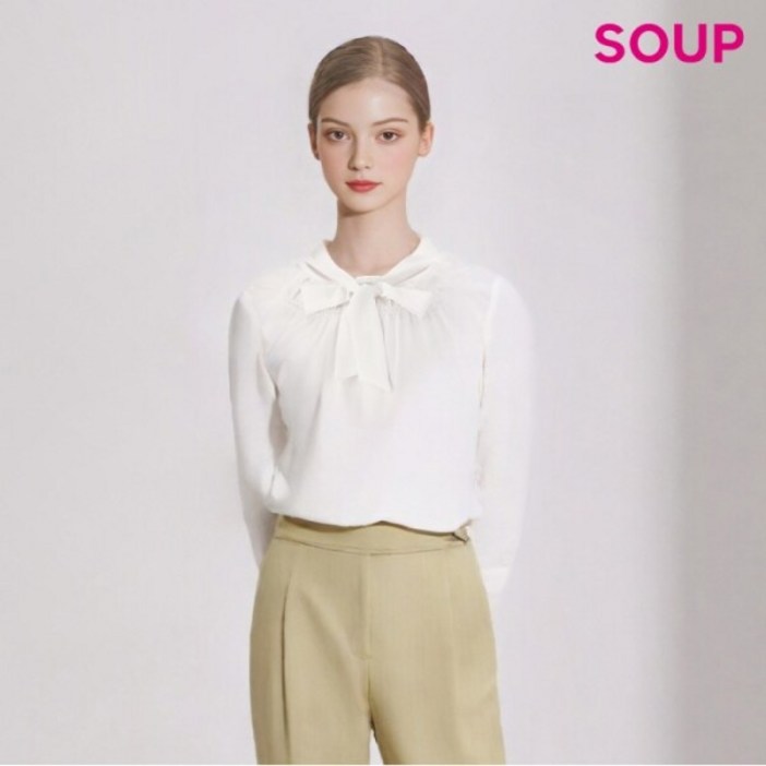 숲 라운드 타이넥 스모킹 블라우스 SZ3LS80