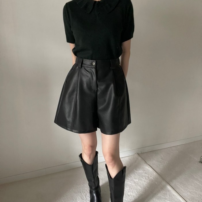 에코레더 버뮤다팬츠 슬랙스 국내제작 뒷밴딩 플레어핏 가죽바지