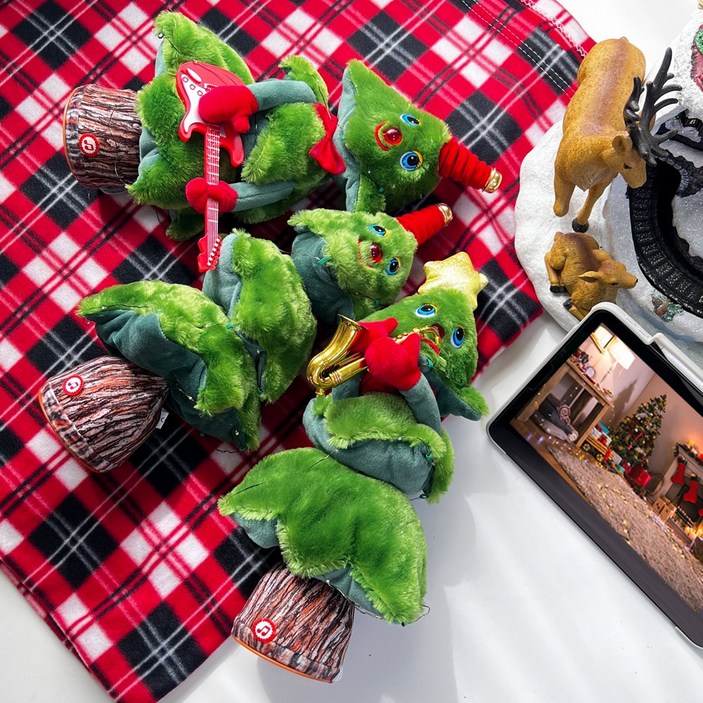 멜로디 댄싱트리 춤추는 트리 인형 크리스마스소품 홈파티 리빙데코 루돌프 눈사람