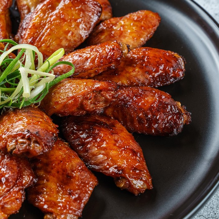 100국내산 닭 수제 매콤양념 윙봉 닭날개 당일제조발송, 1개, 800g