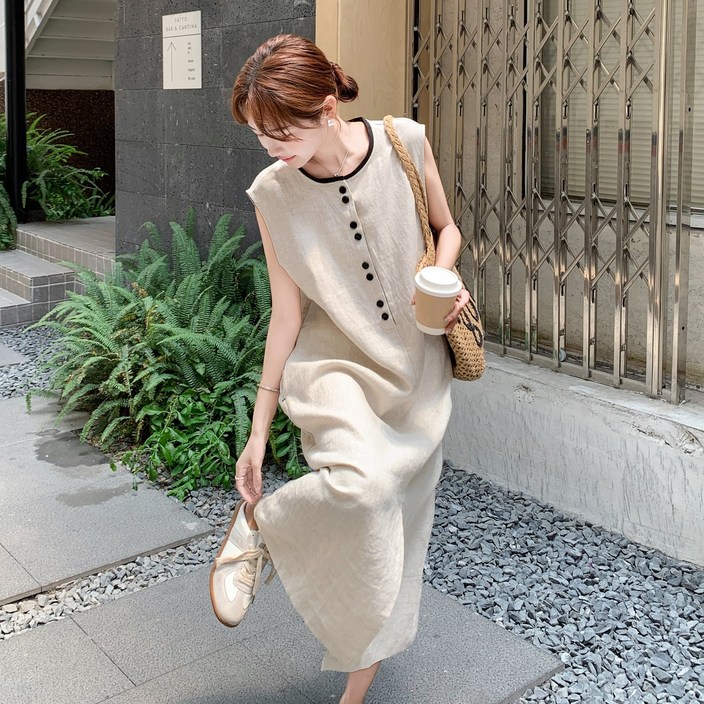 여름 신상 아몬드색 린넨 면 민소매 롱원피스 루즈핏 슬림 트임 여성 원피스