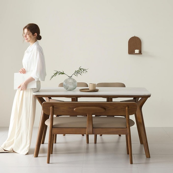 까르엠가구 헤이븐 포세린 양면 세라믹 50R 애쉬 원목 4인용 식탁세트 1400 2인벤치1+의자2