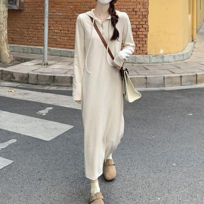 아이엠몽 여성 슬림핏 후드 롱 원피스