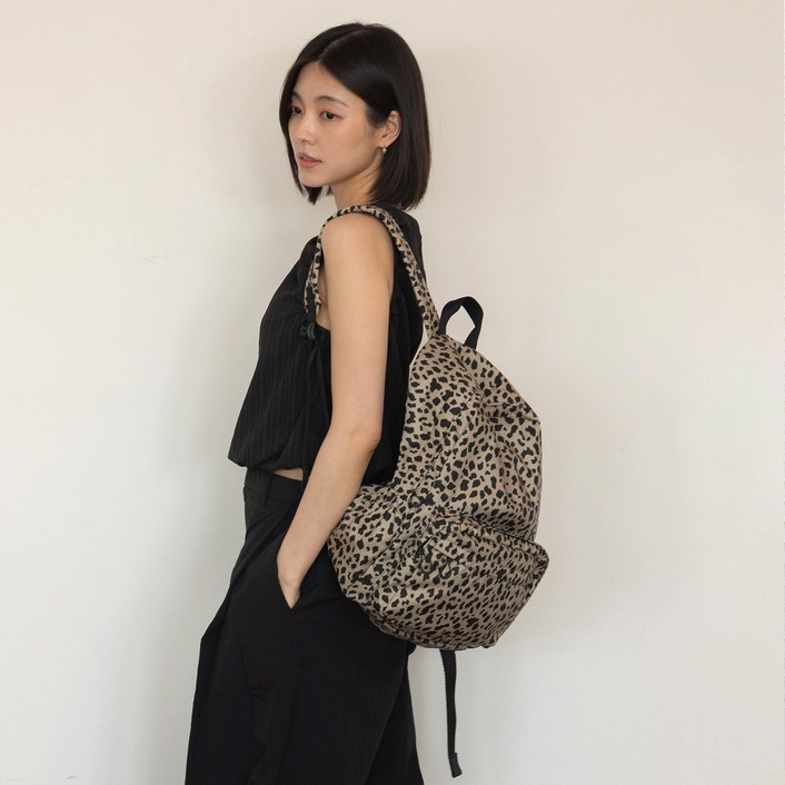 하이루프 트래블백팩 레오파드 호피 여행 배낭 백팩