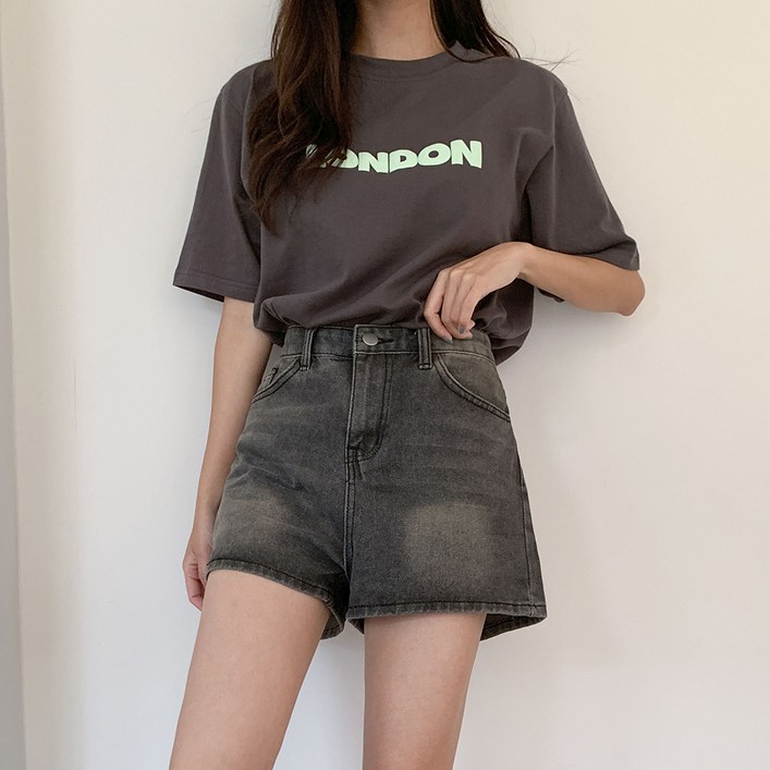 토마토팩토리 여성용 블랙홀 워싱 4부 데님 숏반바지