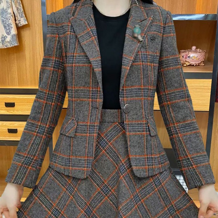 ROYALBELLE 여성 정장 재킷 + 스커트 세트 체크무늬 원버튼 정장 자켓 플리츠 A라인 미디 치마 Y0112217