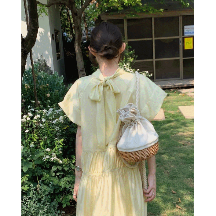 루어스룸 위러브 반팔 타이 리본 셔링 주름 하객룩 롱 플레어 원피스