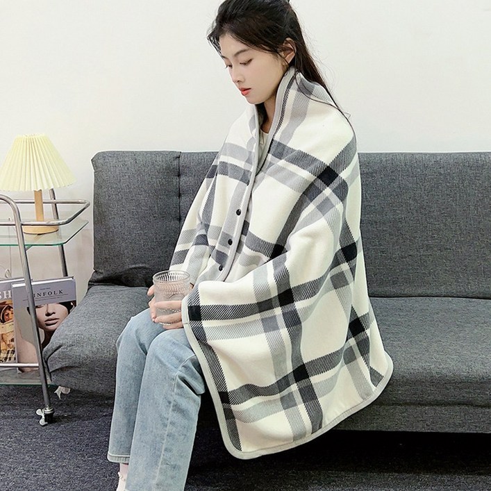 플리스 극세사 무릎담요  똑딱이 망토담요 어깨담요 블랭킷 차량 사무실 휴대용 캠핑