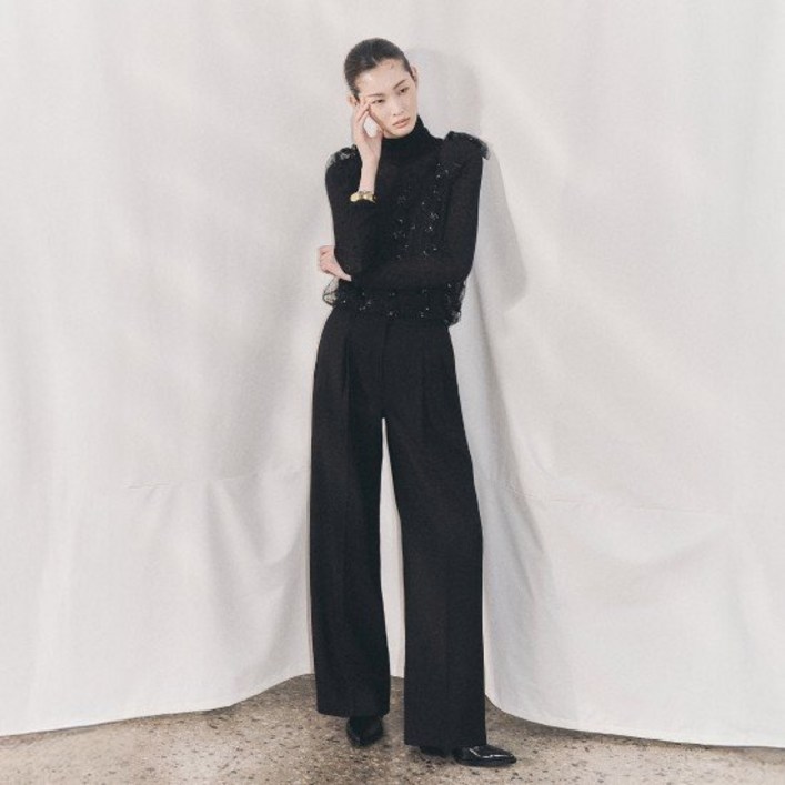 르네크루 25FW 윈터 울 팬츠런칭 가격 69,900원