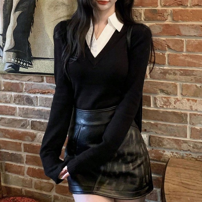 여성 간절기 배색 셔츠카라 니트 상의 DM3M01027