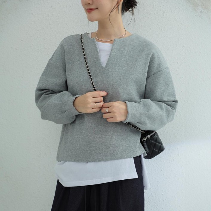 루크 프리미엄 소프트 브이컷 스웻셔츠 맨투맨