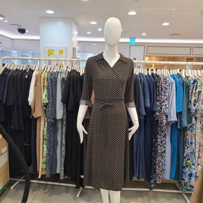 올리비아하슬러 기하학패턴원피스OHDMOP901BKBP 2191935