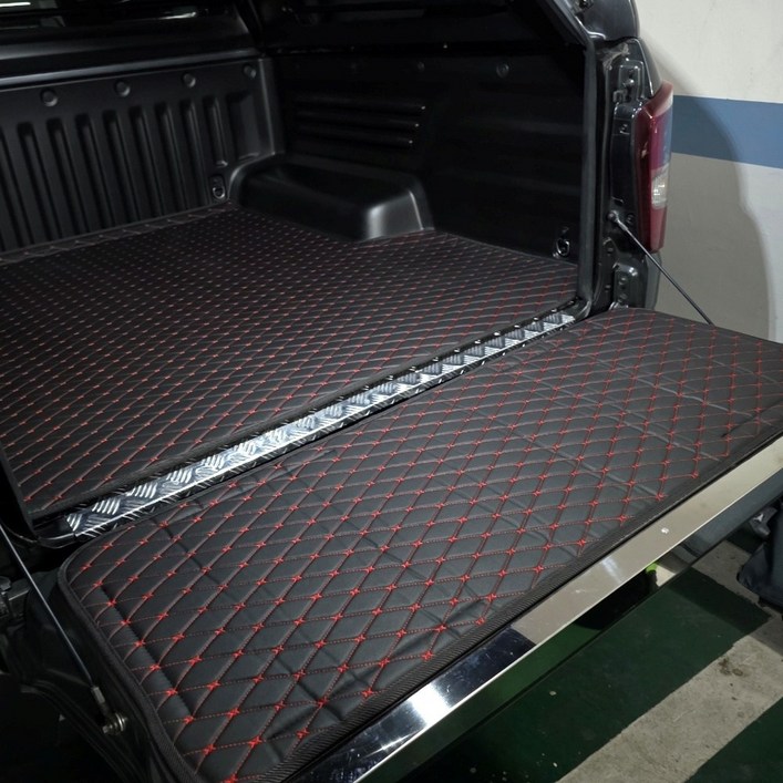 렉스턴 스포츠 칸 쿨맨 캠핑 차박 적재함 바닥 퀄팅 트렁크매트, 기아  타스만