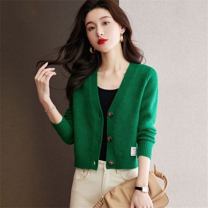 besteffie 여성니트 봄 간편한 니트 가디건 V넥 빅버튼 숏 가디건 가을 겨울 무지 E28