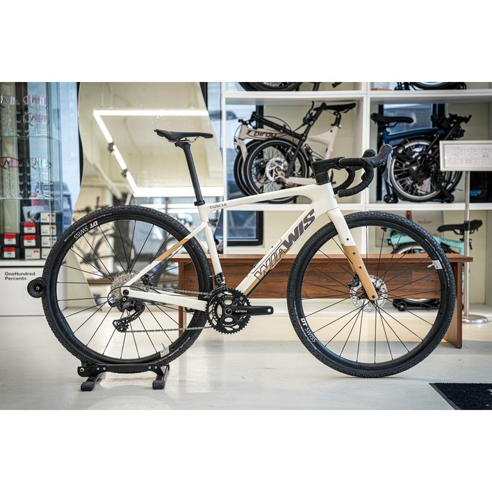 위아위스 투시아 그래블자전거 TUSCIA G2 시마노 (GRX820)