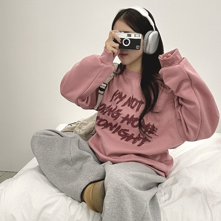 위드후이린 멜란 루즈핏 맨투맨