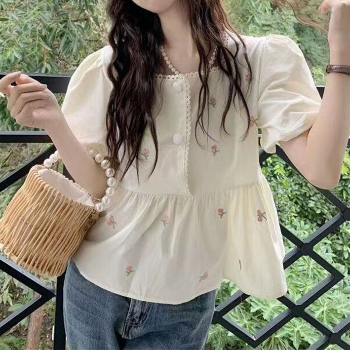 마켓에이 여성용 지아 스퀘어넥 플라워 버튼 블라우스