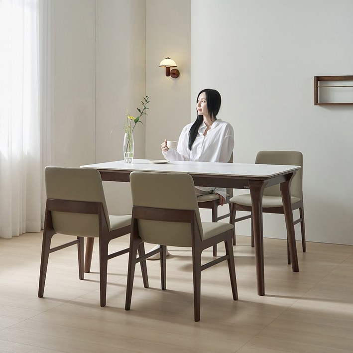 루나 포세린 세라믹 원목 4인 식탁세트 1400 의자형 IKLN1B