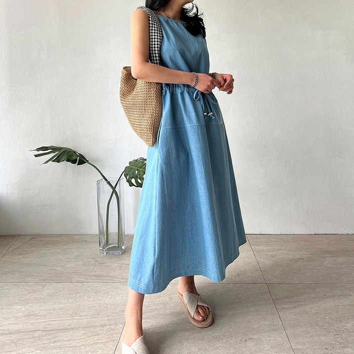 네모엔룩 여성용 데님스트링 허리끈 조절 여름 청 라운드넥 A라인 민소매 롱 원피스 NL