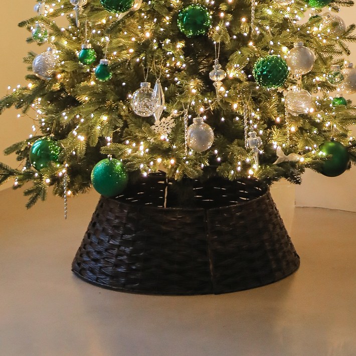 홈트너 크리스마스 장식 트리가리개 라탄바스켓